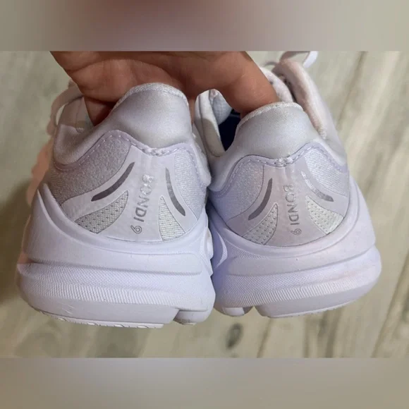 Hoka bondi 9 Running Starlight glow/starlight Women, Excellent Condition Sz 7 - Picture 9 of 9